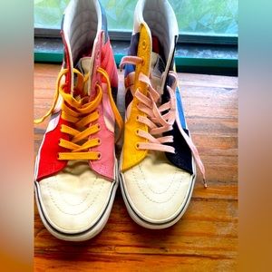 Vans MOMA High Top Sneakers. Size 9.